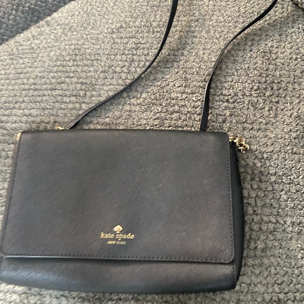 Kate Spade Cross body bag like new !!